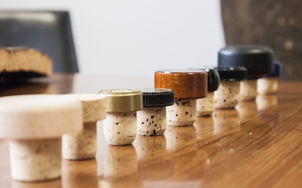capsulated corks bar-top corks