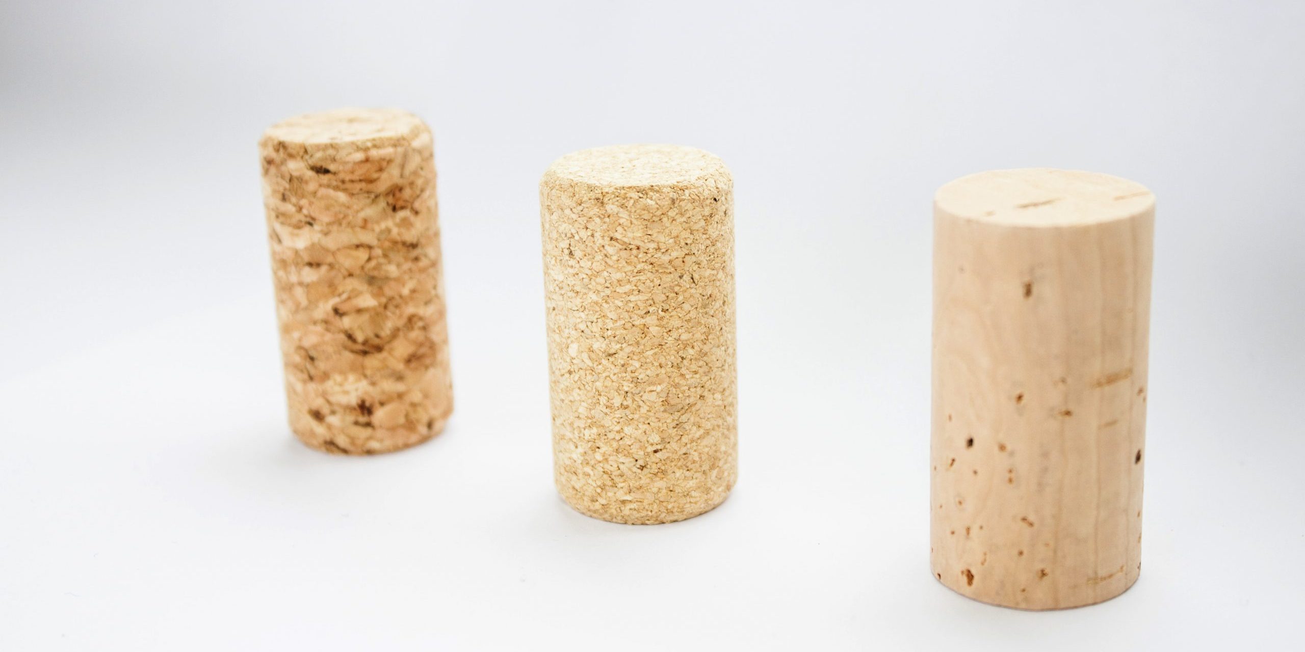 natural wine corks vs plastic and aluminium