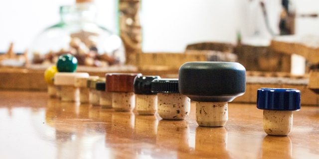 bar-top corks supplier wooden-bar-top-cork